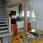 In With Swimming Pool Ferienhaus *