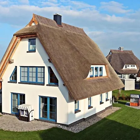 In With Swimming Pool Dranske