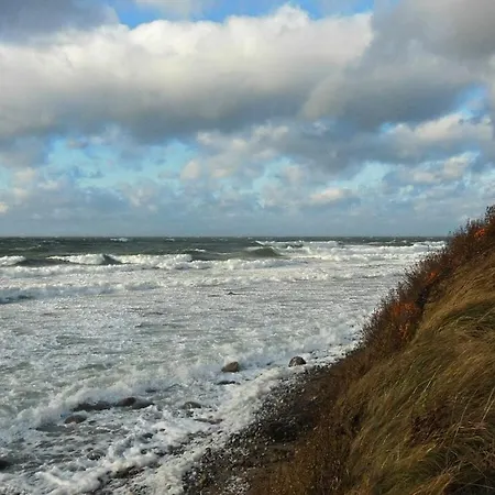 Tatil Evi In With Swimming Pool Dranske